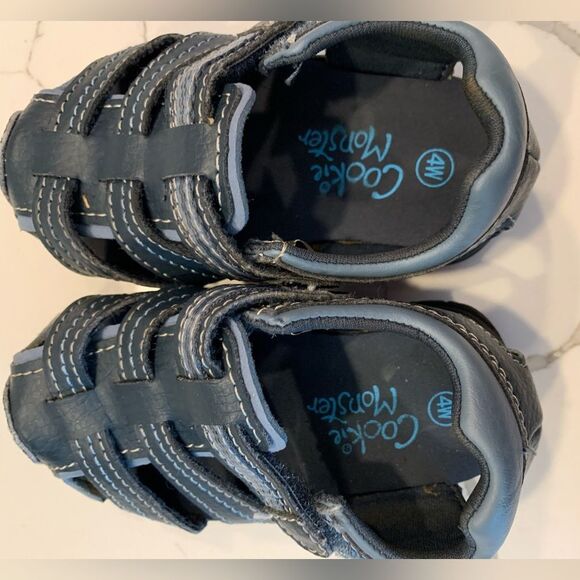Sesame Street | Vintage COOKIE MONSTER Boys Sandals Shoes Navy Blue - Picture 3 of 7
